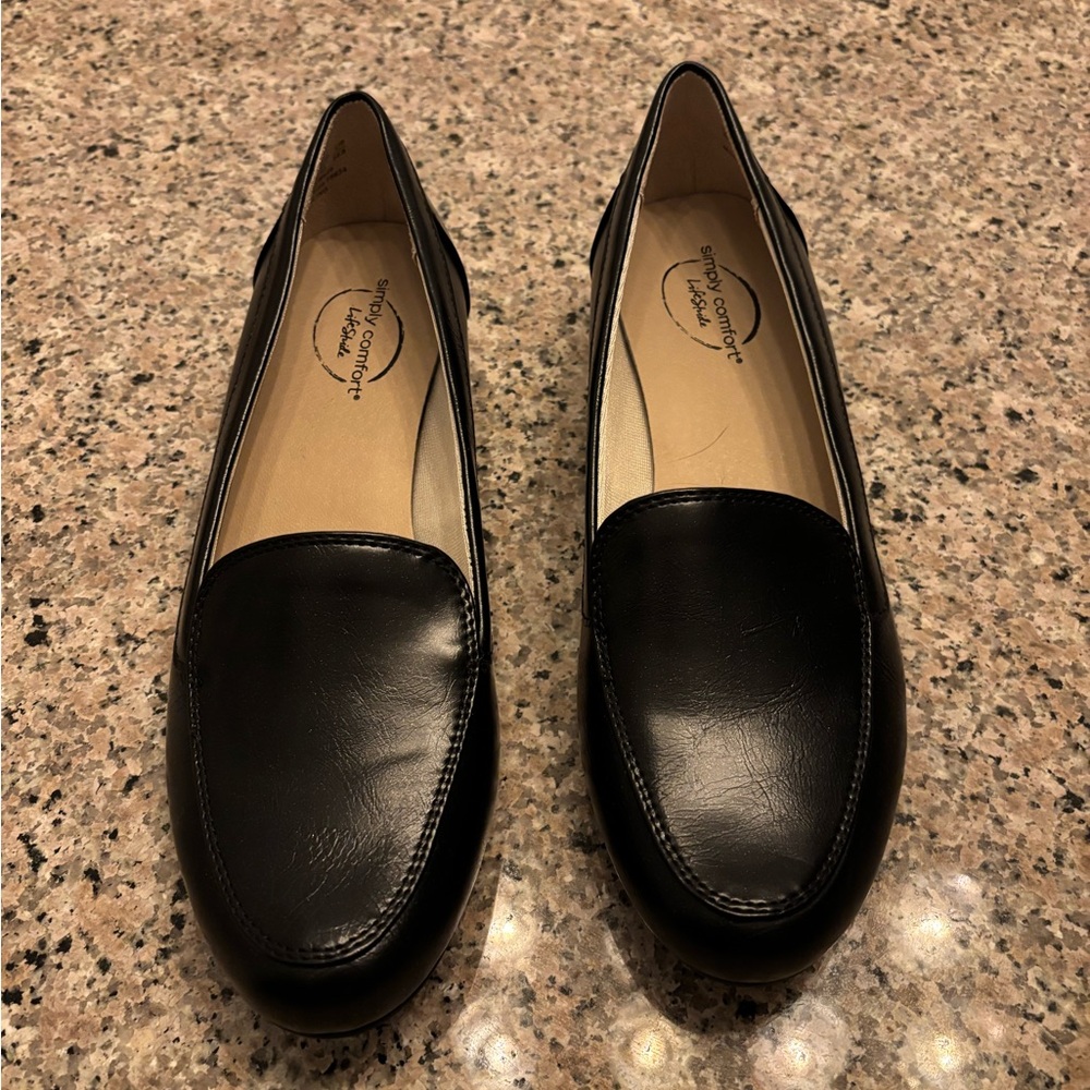 Darling Black Leather Flats Timeless Design